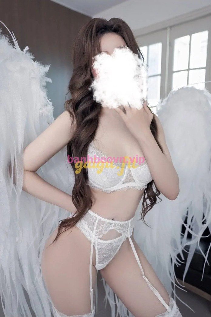 Phương Vú – gái gọi Quận 7