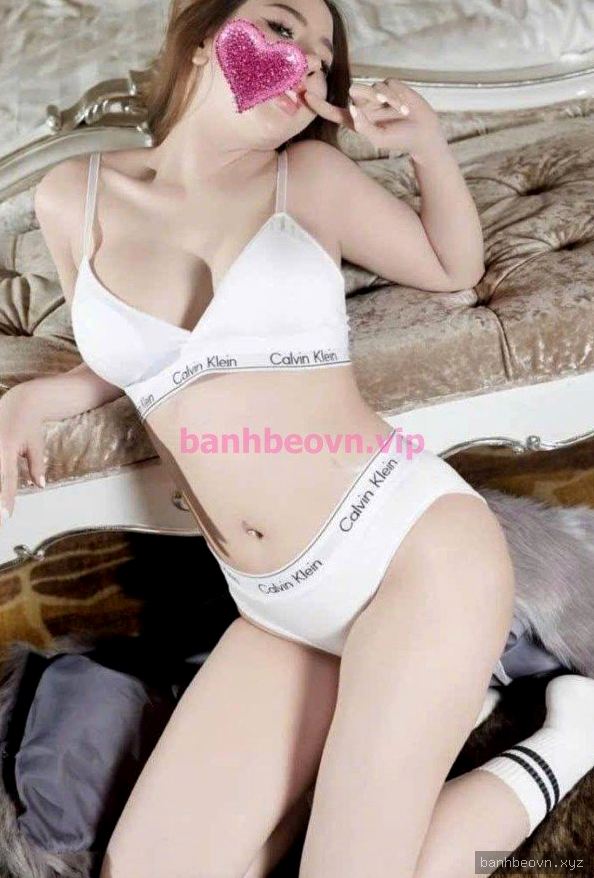 Bé Ti 2003 – Da trắng, dâm đãng – Quất ngay – Dĩ An, Bình Dương – ảnh 2